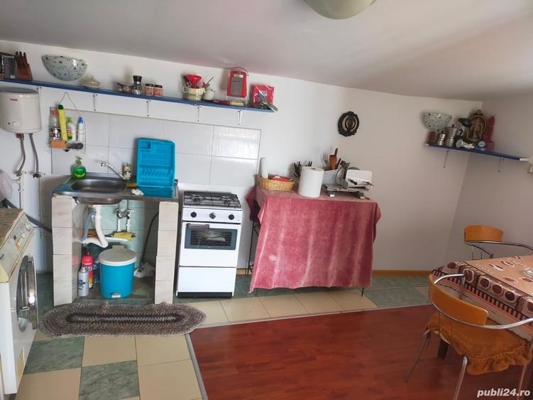 Casă cu 3 camere cu Teren 264 Mp în Hunedoara