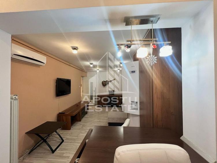 Apartament cu 2 camere decomandat în Torontalului