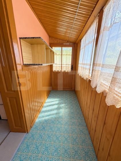 Casă individuală cu 4 camere cu Canalizare în Șoimuș