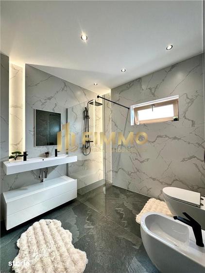 Casă cu 4 camere cu Teren 400 Mp în Central