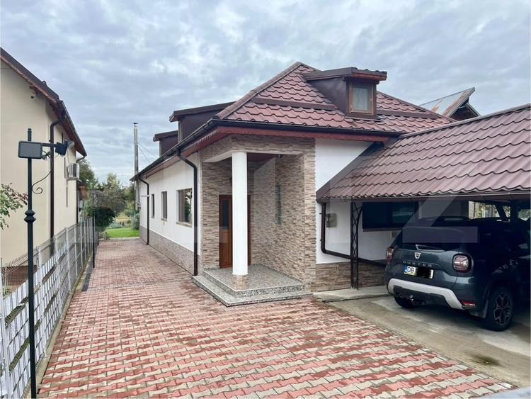 Casă individuală cu 5 camere cu Canalizare în Doicești