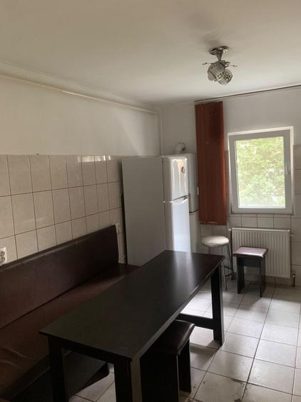 Apartament cu 2 camere decomandat în Iași