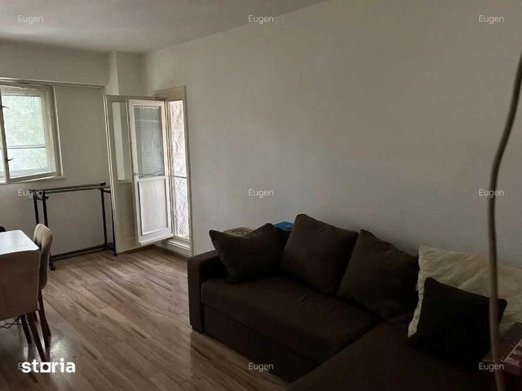 Apartament cu 3 camere în Centrul Civic
