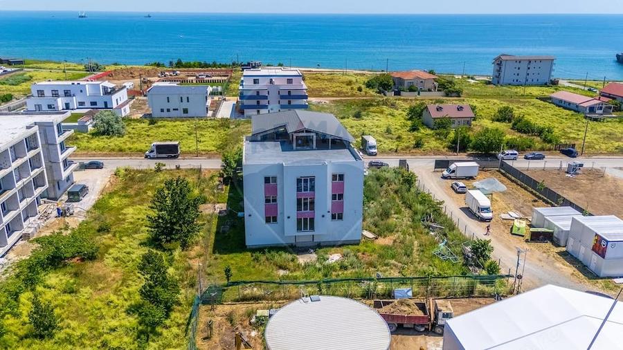 Casă cu 3 camere cu Teren 1707 Mp în Central