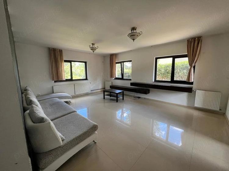 Casă cu 4 camere cu Teren 850 Mp în Ghiroda