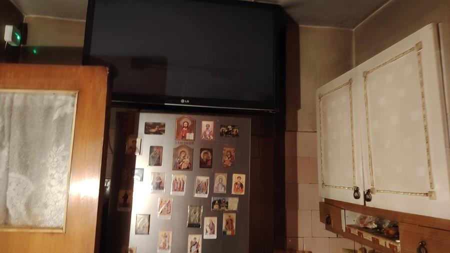 Apartament cu 3 camere semidecomandat în Tineretului