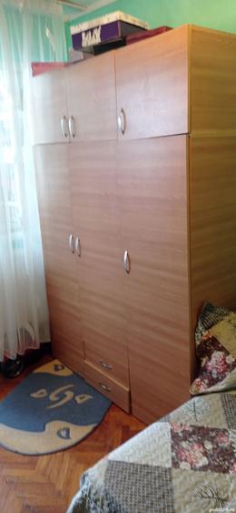 Apartament cu 3 camere nedecomandat în Viziru 1