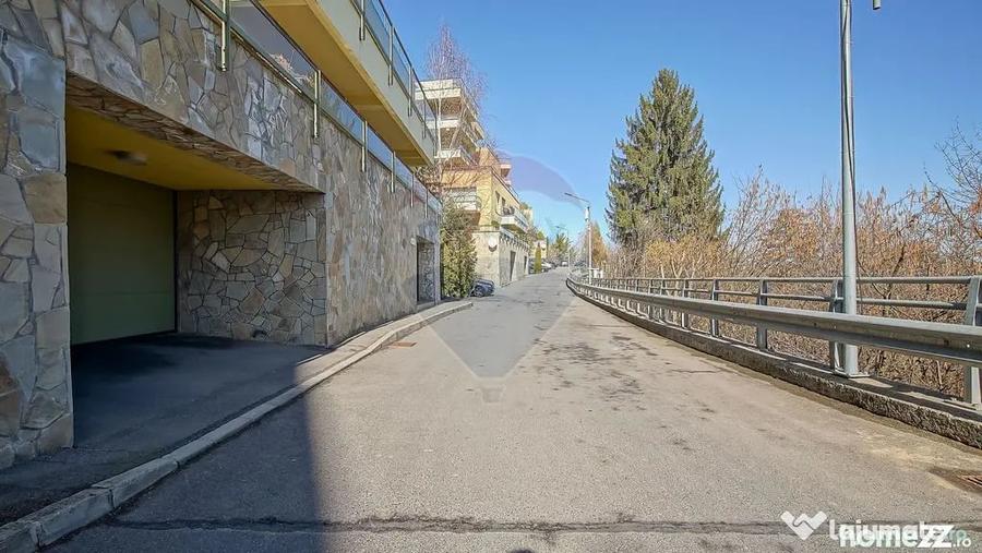 Apartament cu 2 camere semidecomandat în Drumul Poienii