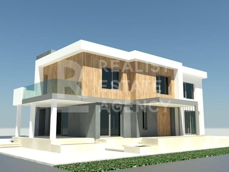 Casă individuală cu 6 camere cu Canalizare în Ostratu