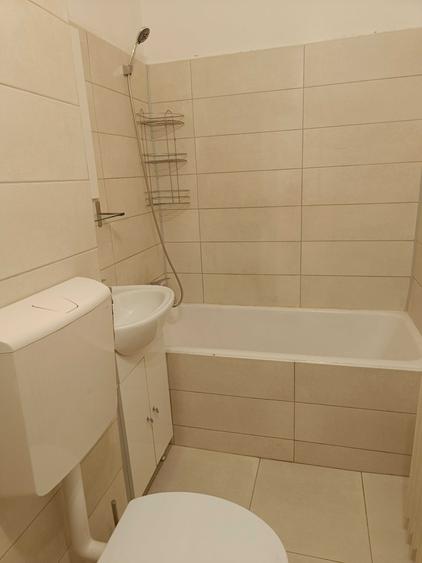 Garsonieră semidecomandată în Costin Georgian