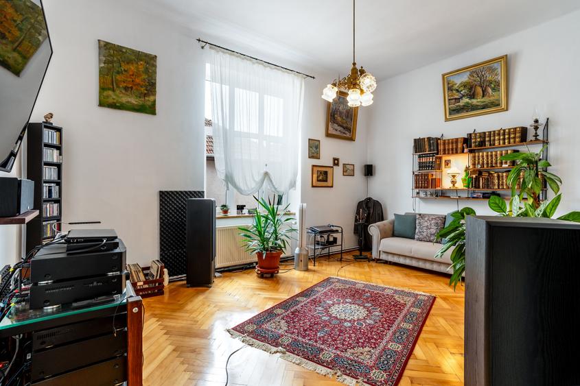 Duplex cu 5 camere cu Canalizare în Andrei Mureșanu