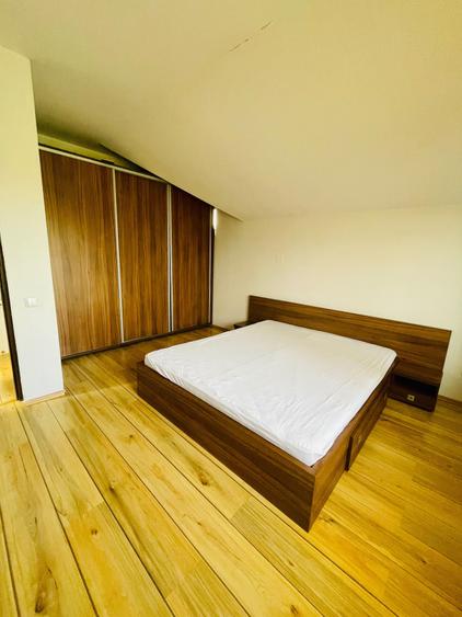 Casă cu 4 camere cu Teren 350 Mp în Gilău