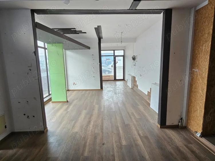 Spațiu comercial, de 50 mp, în Central