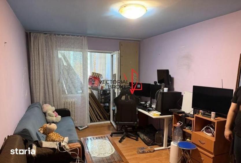 Apartament 2 camere Vitan Auchan Piata Bobocica - 1