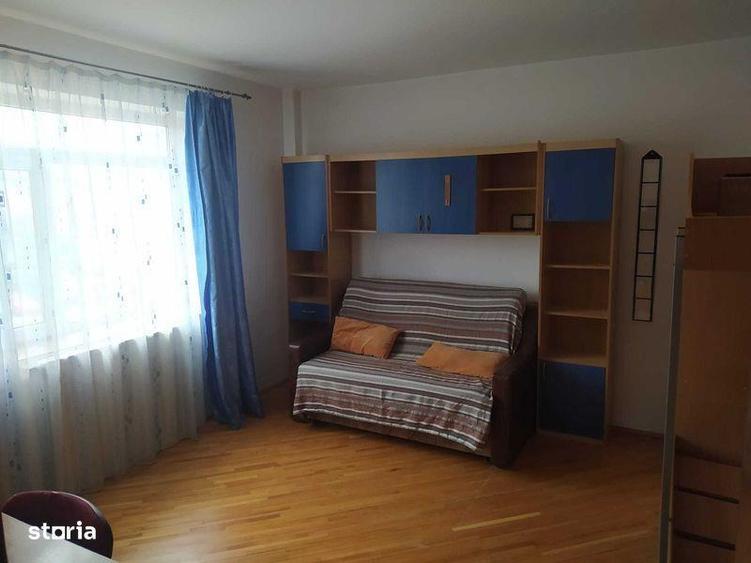 3 camere Apartament de inchiriat - 5