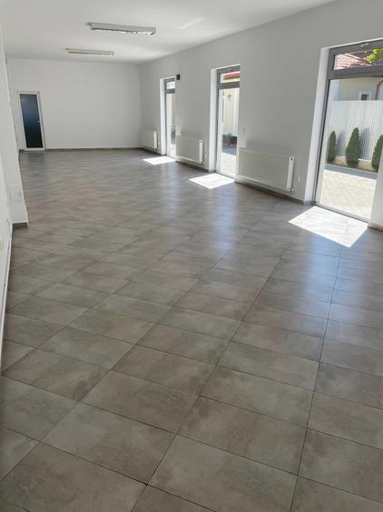 Spațiu comercial, de 160 mp, în Cantacuzino