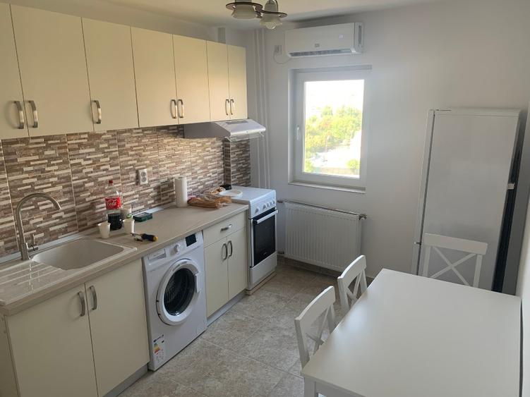 Apartament cu 2 camere decomandat în Circumvalațiunii