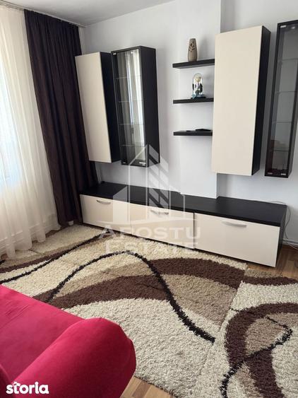 Apartament cu 2 camere, mobilat în Lipovei