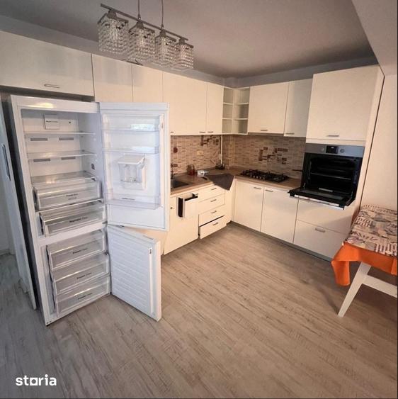 Apartament cu 4 camere în Păcurari
