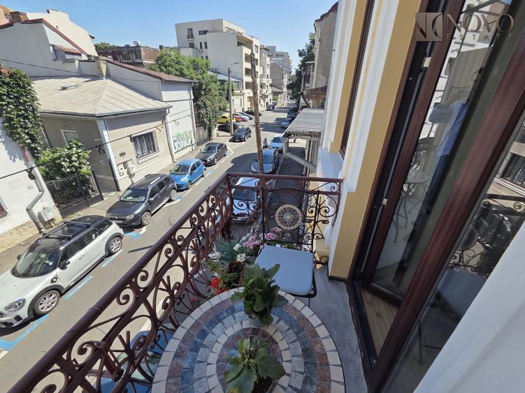Apartament cu 2 camere semidecomandat, mobilat în Calea Victoriei