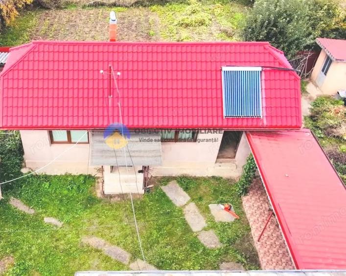 Casă cu 3 camere cu Teren 987 Mp în Războieni