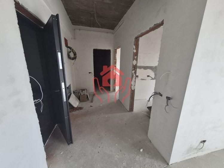 Apartament cu 2 camere semidecomandat în Eminescu