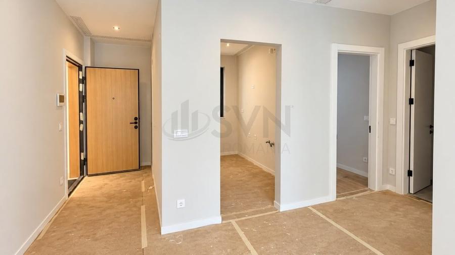 Apartament cu 3 camere decomandat în Băneasa