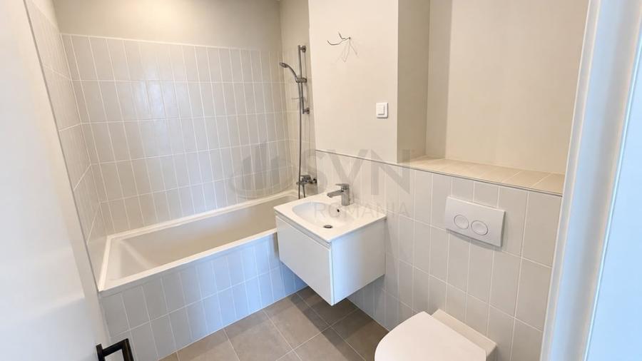 Apartament cu 3 camere decomandat în Băneasa