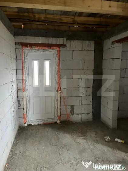 Casă cu 2 camere cu Teren 1400 Mp în Chimindia