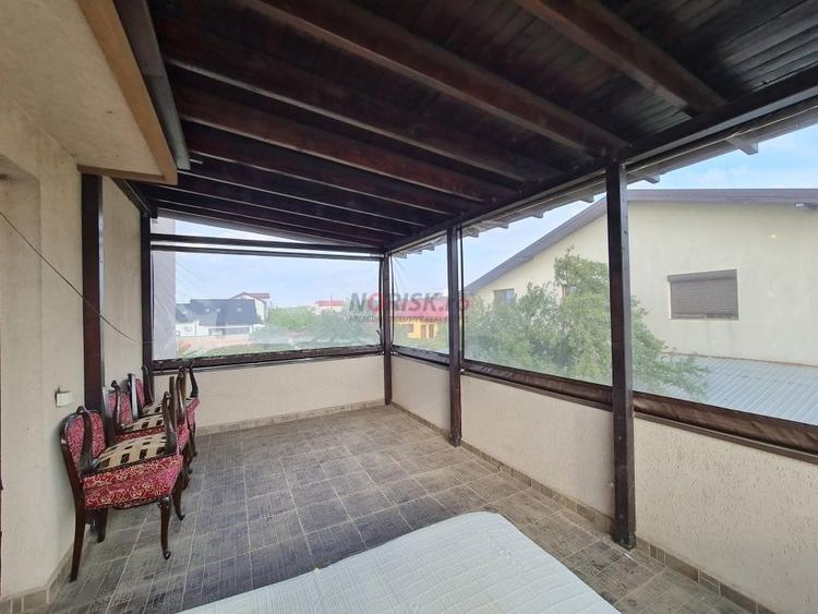 Casă individuală cu 5 camere cu Garaj în Domnești
