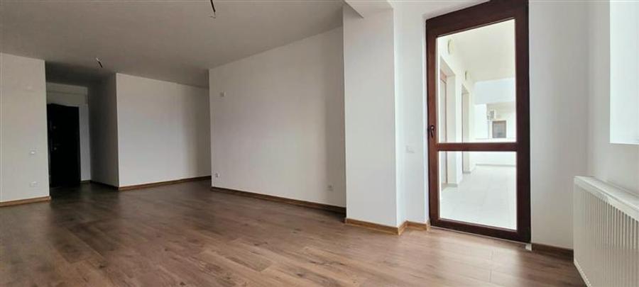 Apartament cu 3 camere decomandat, mobilat în Șelimbăr