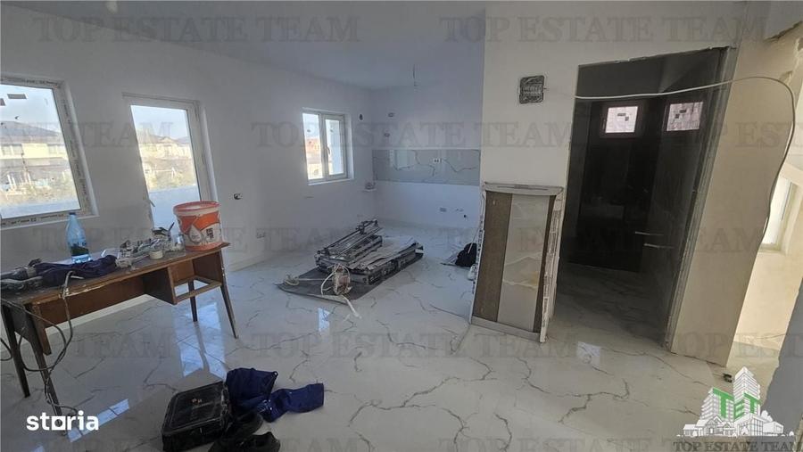 Apartament cu 4 camere în Vârteju