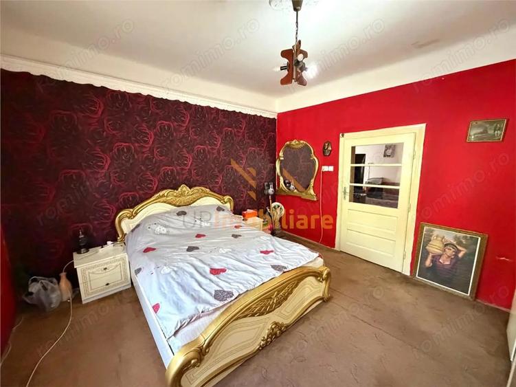 Casă cu 3 camere cu Teren 620 Mp în Santăul Mare