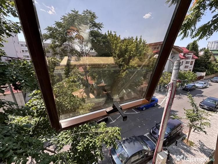 Spațiu comercial, de 130 mp, în Barbu Văcărescu