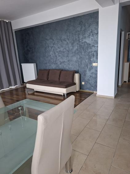 Apartament cu 2 camere decomandat în Pipera