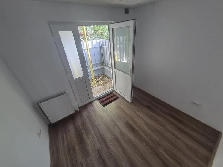 Birou, de 200 mp, în Hala Centrală