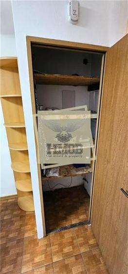 Casă individuală cu 5 camere cu Teren 336 Mp în Piața Cluj