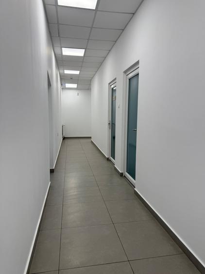 Birou, de 45 mp, în Exterior Sud