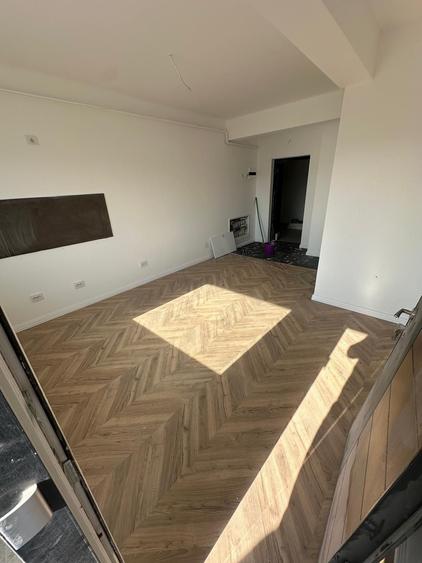 Apartament cu 2 camere semidecomandat în Bucium