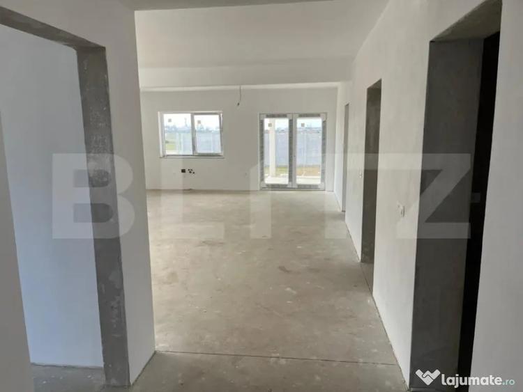 Casă cu 4 camere cu Teren 520 Mp în Sântandrei