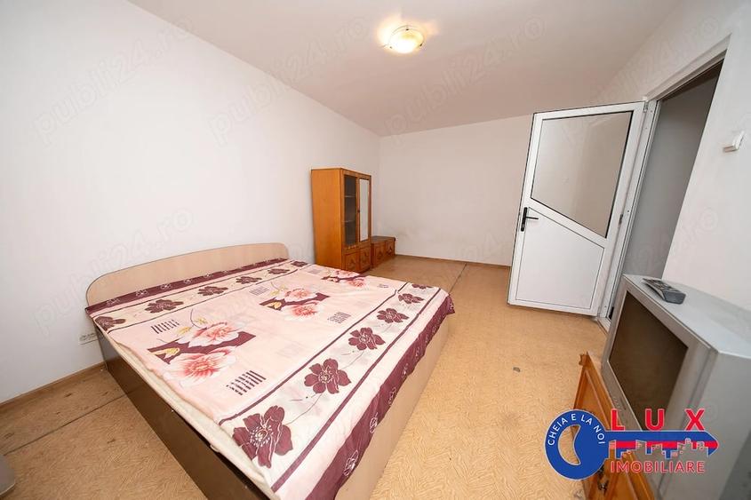 Apartament cu 2 camere decomandat în Babadag