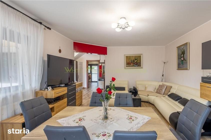 Casă cu 5 camere cu Teren 300 Mp în Central