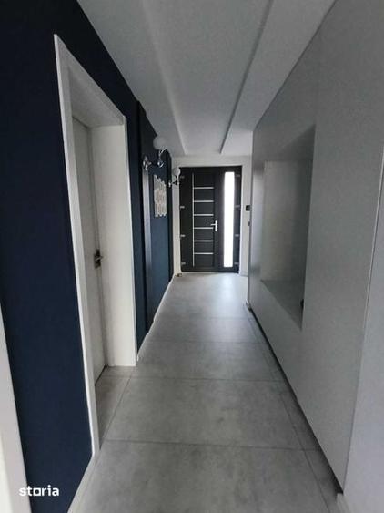 Casă cu 4 camere cu Teren 160 Mp în Sânmartin