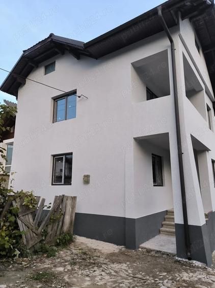 Casă cu 6 camere cu Teren 678 Mp în Dealu Mare