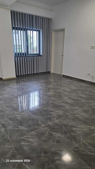 Spațiu comercial, de 36 mp, în Central
