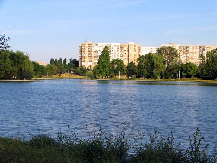 Garsonieră în Titan