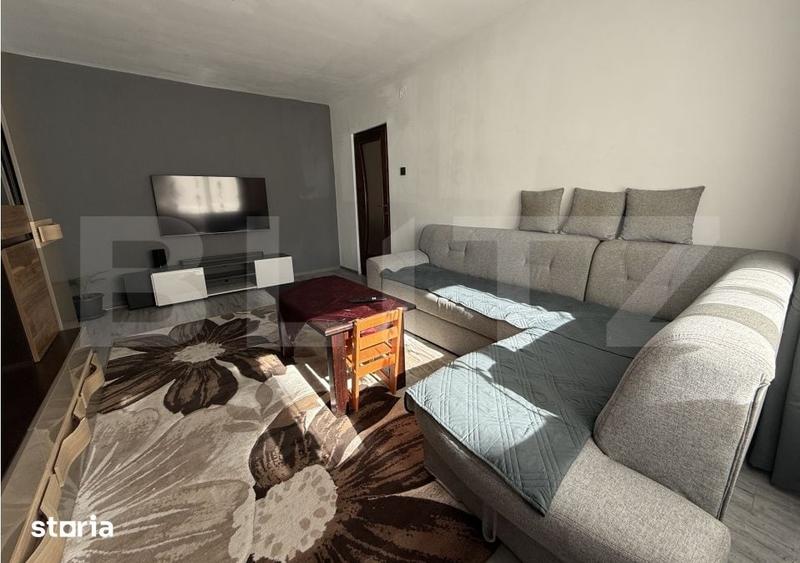 Apartament cu 3 camere în Micro 16