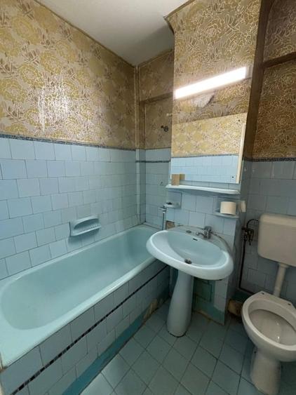 Apartment cu 3 camere, bloc 1981- ULTRACENTRAL - 11