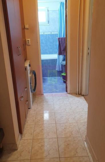 Apartament cu 3 camere decomandat în Morarilor