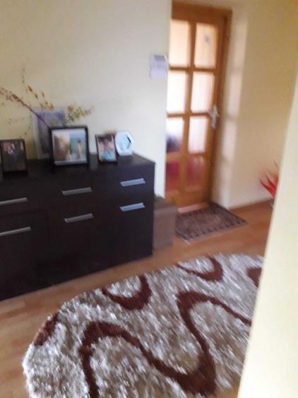 Casă cu 4 camere cu Teren 500 Mp în Bucium